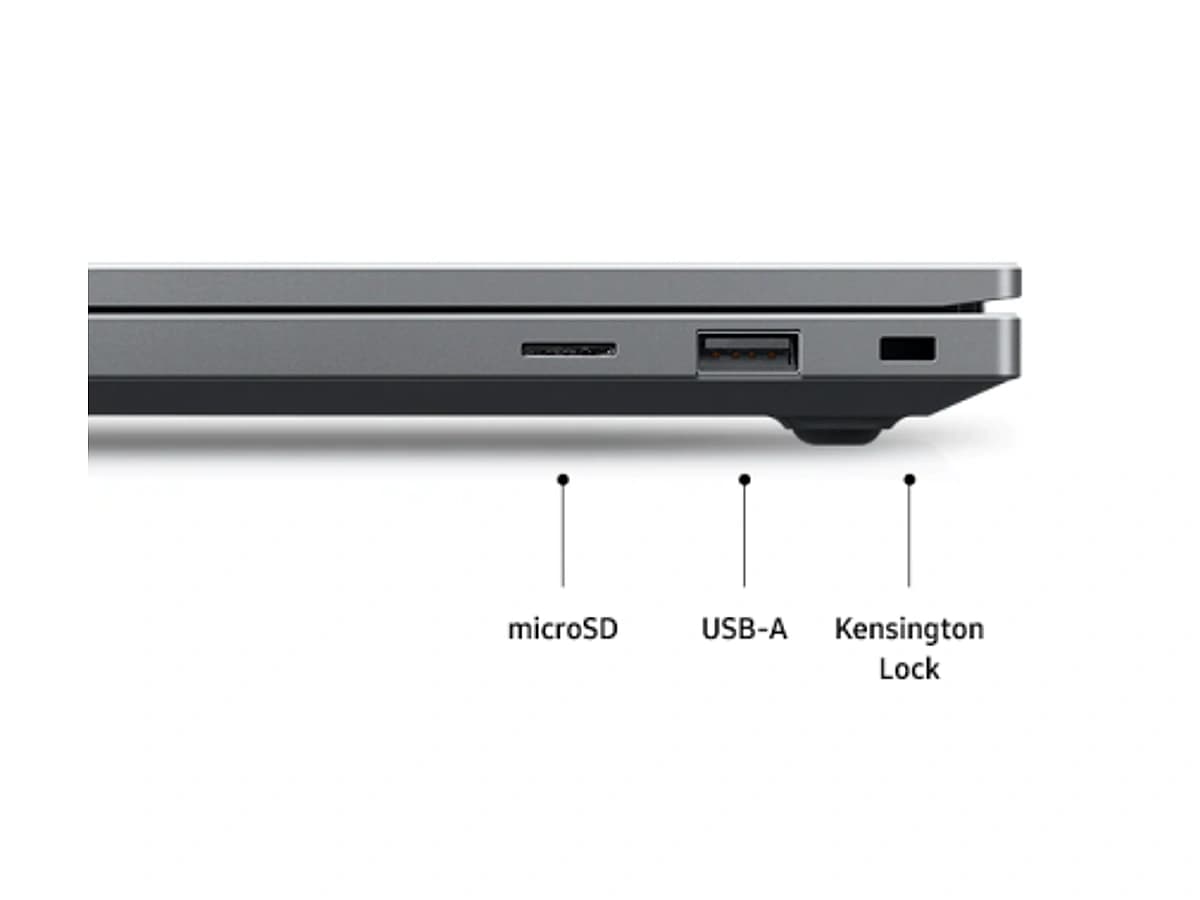 삼성 노트북 Plus2 우측 MicroSD, USB-A와 잠금 슬롯 이미지